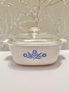 Vintage Corningware Blue Cornflower 1.5 Quart Casserole P-1,1/2-B Lid A-7-C